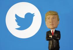 bigstock-Donald-Trump-Bobble-Head-figur-173591900-01