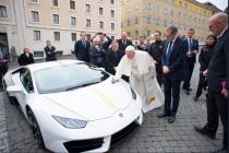 Lamborghini-Papa Francisco