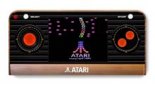 Atari-Retro-Handheld-bleendingcool