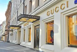 Kering Gucci edificio tienda