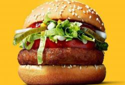 ¿Las opciones veganas son el nuevo camino de los gigantes de la comida rápida?