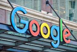 alphabet google masajistas recortes empresas gastos