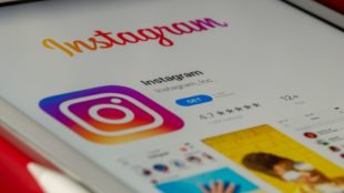 stories with Playback instagram feed