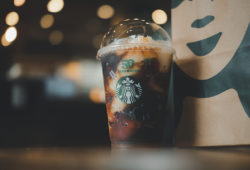lenguaje inclusivo Starbucks