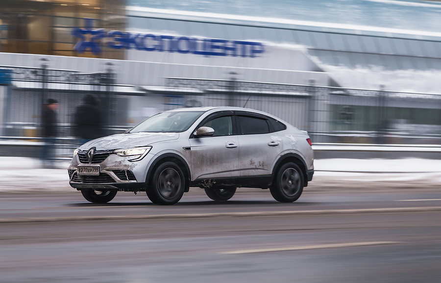 Renault advierte una crisis en la cadena de suministro las plantas rusas