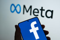 Facebook pierde millones de usuarios y sale del top 10 de empresas más valiosas rusofobia