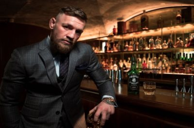Conor McGregor pone ojo en el Chelsea por 4 billones de dólares Conor McGregor pone ojo en el Chelsea por 4 billones de dólares