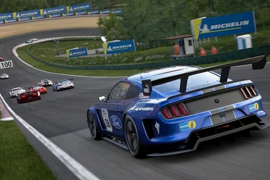 Gran Turismo 7 se convierte en el juego peor valorado de Sony en Metacritic