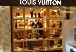 Louis Vuitton garantía postventa