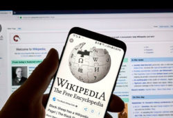 Rusia impone multa a Wikipedia por no eliminar información