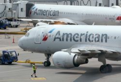 American Airlines aerolinea boeing embraer airbus