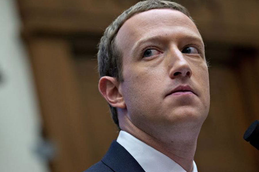 Meta IA Platforms Mack Zuckerberg despidos masivos datos usuarios activos publicidad europa instagram facebook