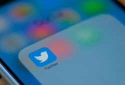 Twitter Blue caracteres