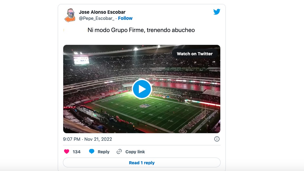 Grupo Firme: La agrupación fue abucheada en el juego entre los