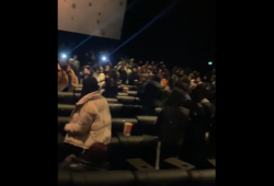 Función de Creed III registra riña en sala de cine “No sabía que era 3D”