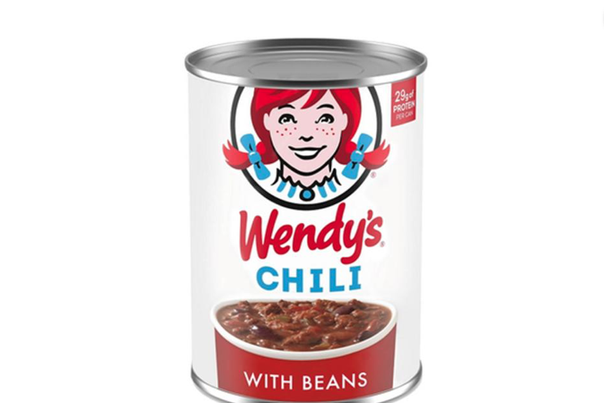 Wendy’s stawia na sklepy spożywcze z chili w puszkach