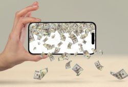 Earn easy cash in 2023: Watch videos and ads for money with these Top Paying Apps