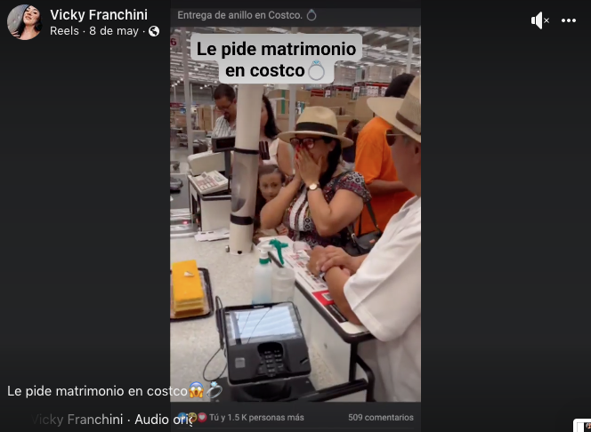Man proposes to marry at Costco and girlfriend accepts "offer"