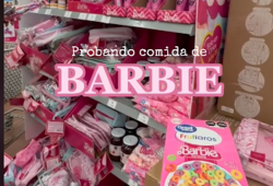 Prueba la comida rosa de Barbie de Walmart y así la calificó