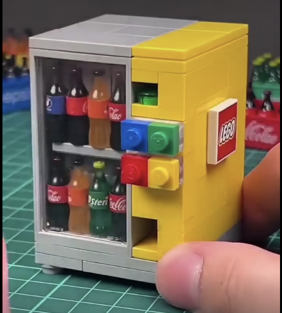 Ta aplikacja pozwala zobaczyć, co otrzymasz z klocków Lego w niewidomych pudełkach