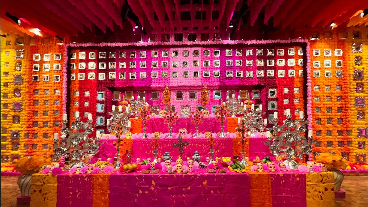 ALTAR DE MUERTOS PALACIO DE ITURBIDE