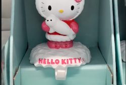 Hello Kitty llega a Sears y enternece a clientes