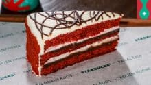 red velvet pastel starbucks el globo