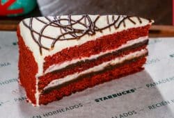 red velvet pastel starbucks el globo