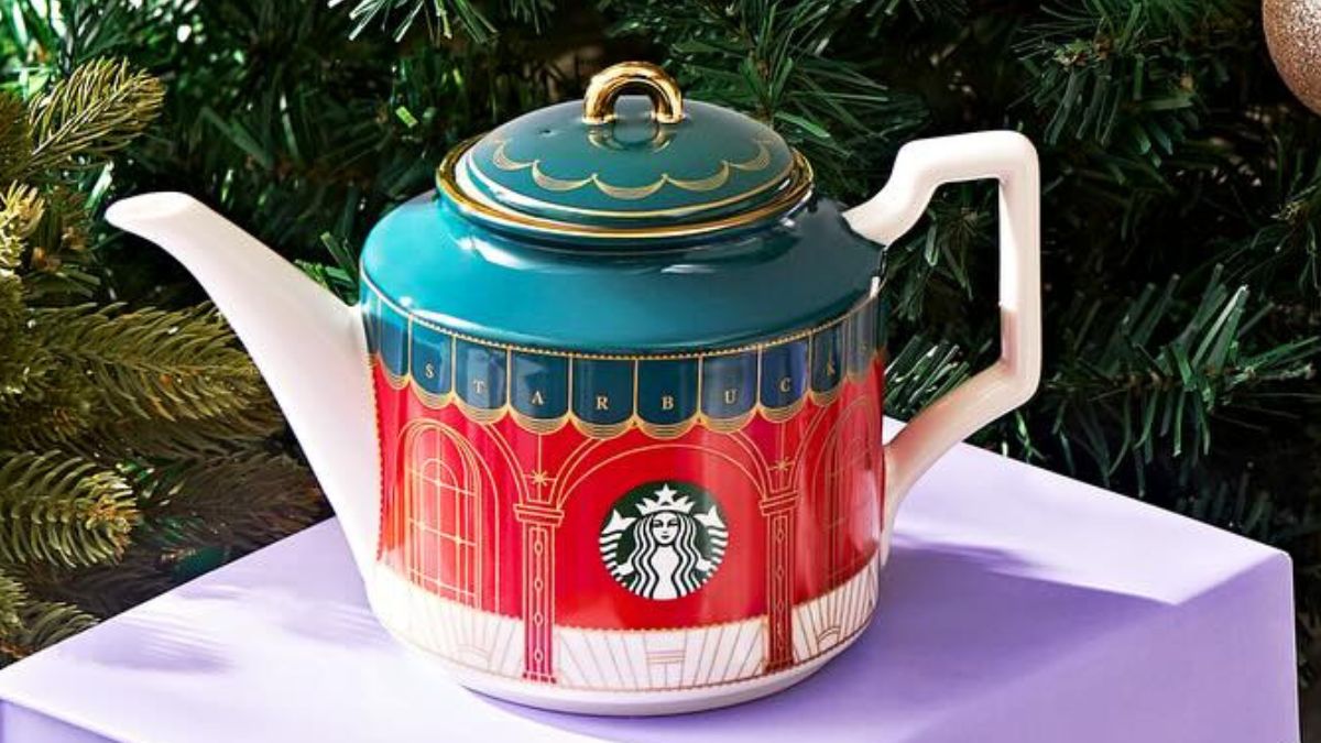 Starbucks lanza una nueva taza navideña; la vas a querer comprar - Revista  Merca2.0