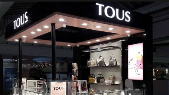 Tous