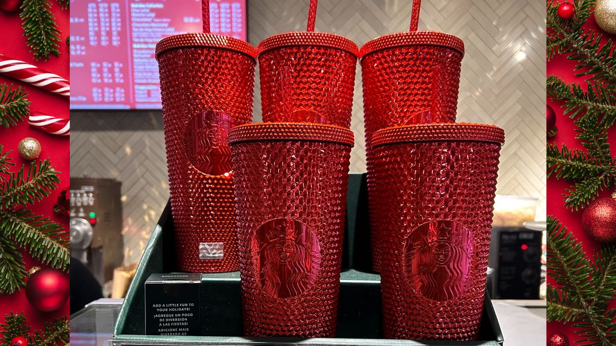 El regreso del vaso rojo de Starbucks