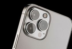 iPhone 15 Pro Max de 256 tiene un descuentazo en Mercado Libre Foto: Especial