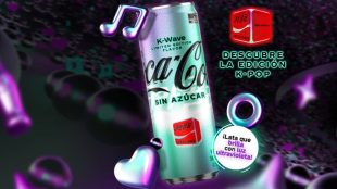 La lata edición limitada Coca Cola que brilla con luz ultravioleta Foto: Especial