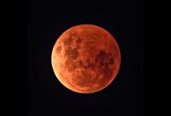eclipse lunar 2024