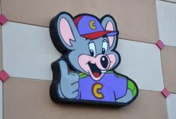 Chuck E Cheese's