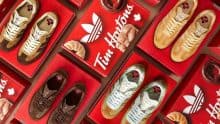 Estos son los tenis Tim Hortons x Adidas que te fascinarán Foto: Especial nike