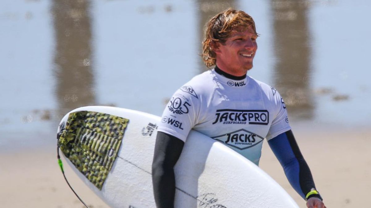 alan cleland paris surfista mexicano 2024.