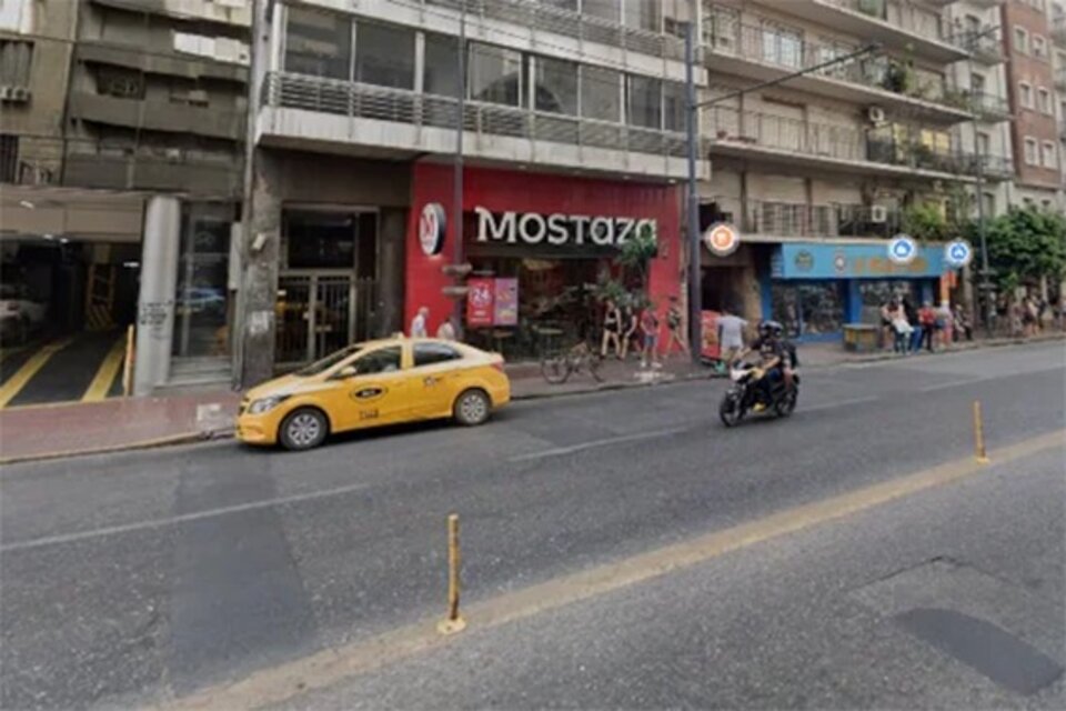 mostaza argentina hamburguesa