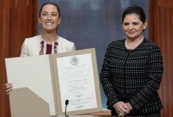 Claudia Sheinbaum Pardo, presidenta electa de México. Así recibió su constancia de mayoría Foto: Especial