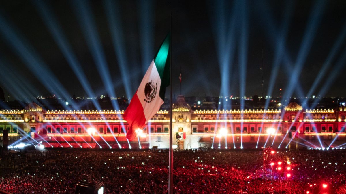 GRITO DE LA INDEPENDENCIA 15 DE SEPTIEMBRE ANDRES MANUEL LOPEZ OBRADOR AMLO 2024. FOTO: CORTESÍA GOBIERNO DE MÉXICO