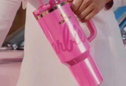 ¡Atención! Precios de los VASOS Barbie x Stanley que saldrán el 16 de septiembre Foto: Stanley