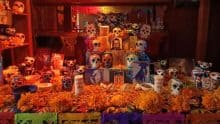 ALTAR DE DÍA DE MUERTOS. FOTO: LAURA ISLAS | MERCA2.0