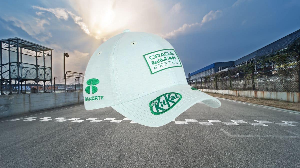 Esta es la gorra de Sergio Checo Pérez para el Gran Premio de México 2024 Foto: Especial