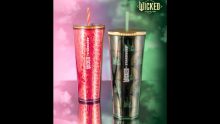 Esto costará la colección Starbucks x Wicked que saldrá el 11 de noviembre Foto: Especial