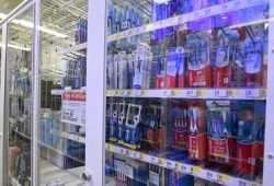 walmart robo hormiga productos bajo llave