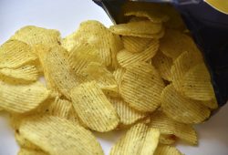 Retiran del mercado esta marca de papas fritas por "riesgo de alergia mortal" según lo mencionado por la FDA