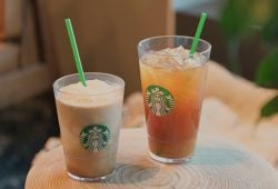 popotes de plastico de Starbucks trump