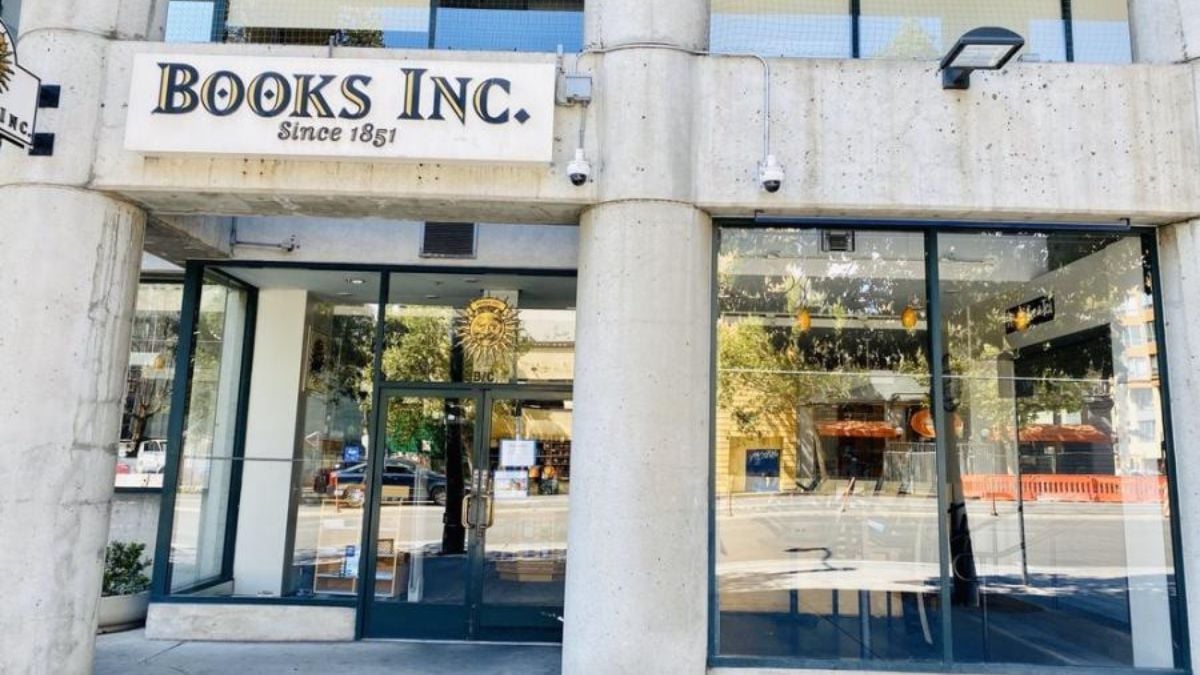 Books Inc. will close one of its stores in the United States; this is the reason