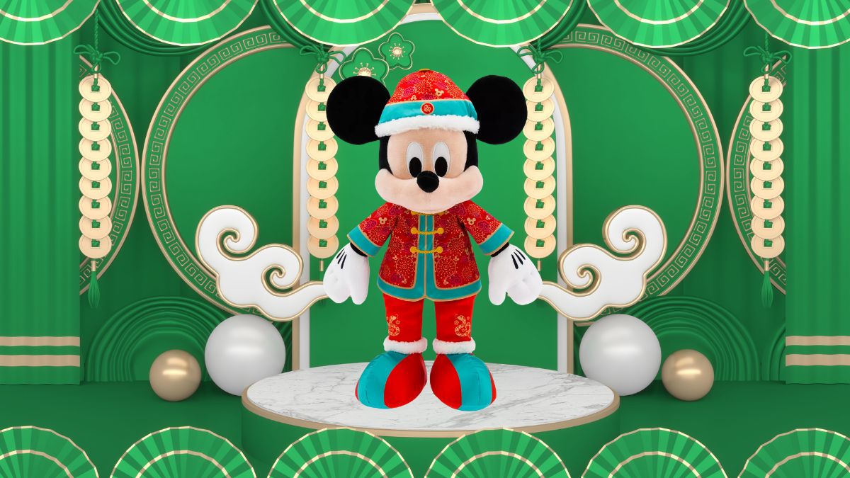 DISNEY MERCH LUNAR YEAR 2025 1