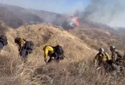 Little Mountain fire raises alerts in California; flames threaten structures